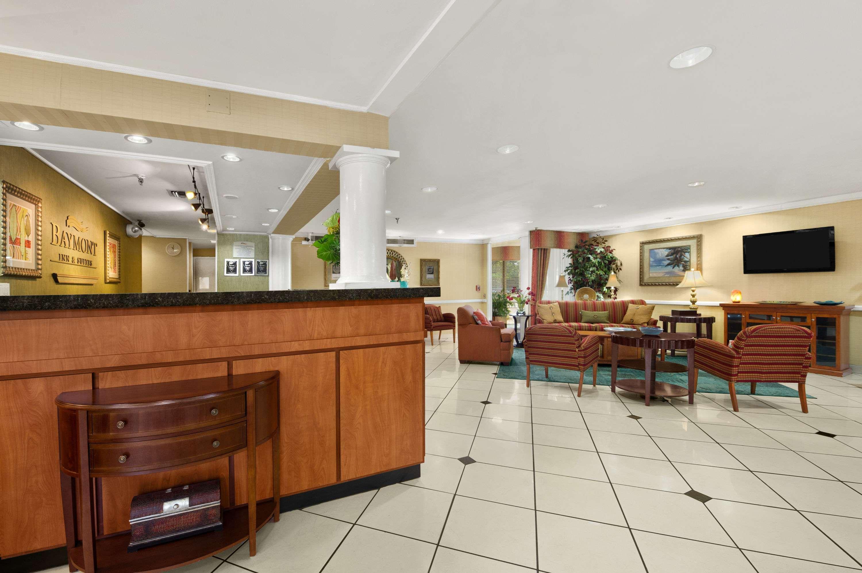 Baymont By Wyndham Gainesville I-75 Exterior photo