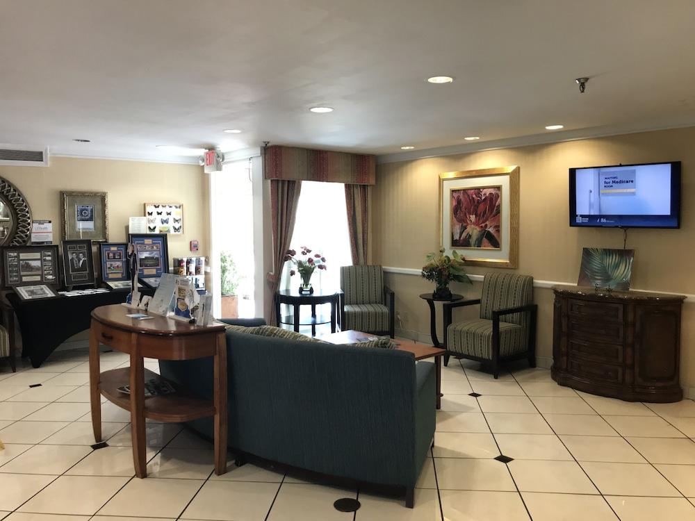 Baymont By Wyndham Gainesville I-75 Exterior photo